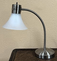 Metal Goosneck Lamp - (B)