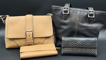Coach Purses With Matching Pocket Books (P12)