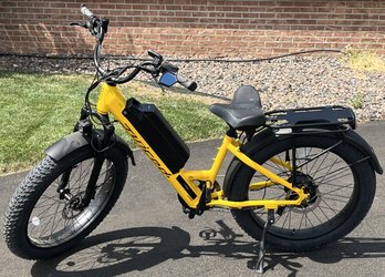 Juiced Bikes RipCurrent S Step-Through Electric Bicycle - (G)