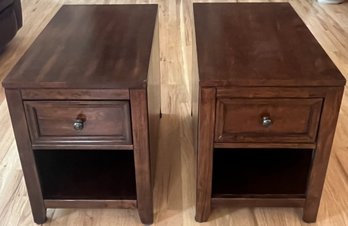 2 Wood Side Tables 1 Drawer - (FR)