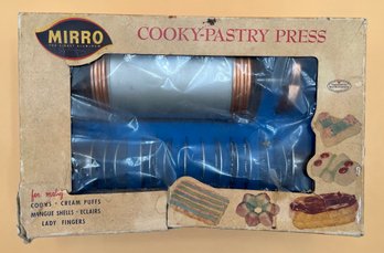 Vintage Mirro Cooky-Pastry Press