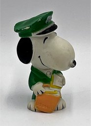 Vintage United Feature Syndicate Snoopy Mailman Vinyl - Dated 1966