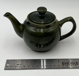 Small Ceramic Teapot (d12)