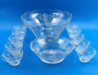 Vintage Anchor Hocking Glass Punch Bowl With Pedestal Base & 10 Cups