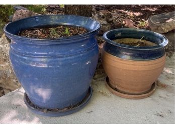 2 Beautiful Ceramic Pots