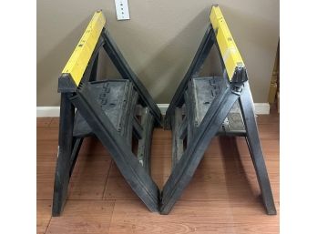 Adjustable Plastic Folding Sawhorses