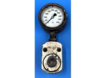 Force Central Co. Model #1060 CS Mechanical Force Gauge For Can Closing Equipment In Case - (t1)