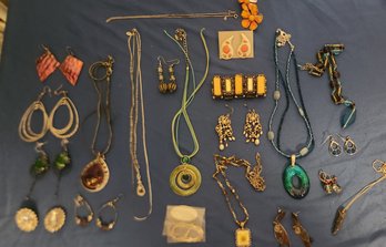 Funky Jewelry Lot - Ref 351