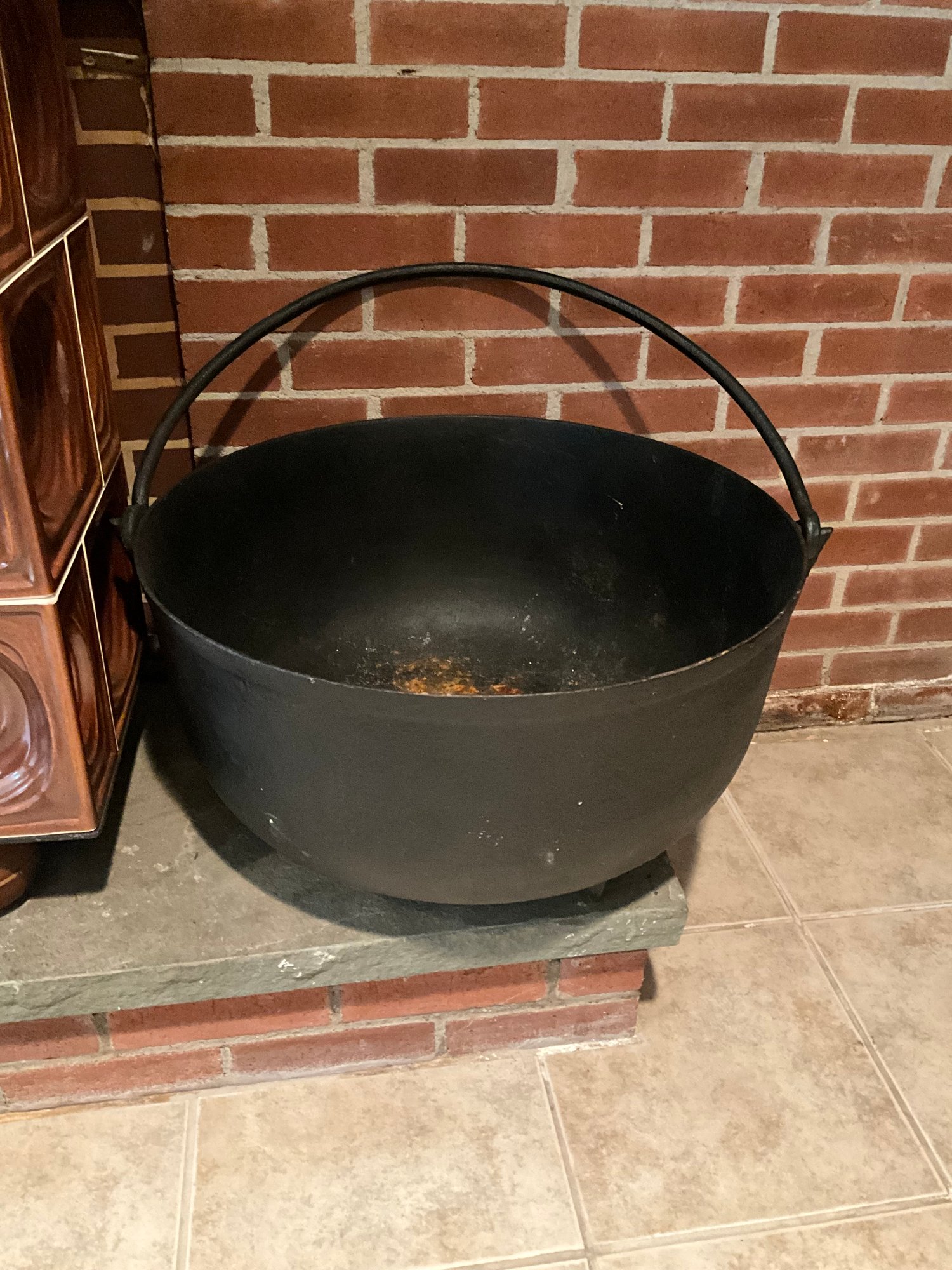 Antique Cast Iron Cauldron #18493 | Auctionninja.com