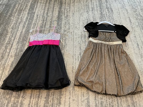 (2) Girls Dresses - Size 8