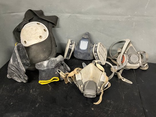 Grouping Of 3M Face Masks, Knee Pad And Gloves