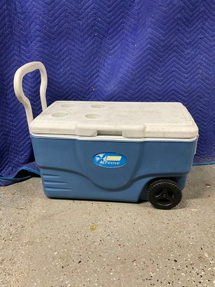 Coleman Xtreme Wheelie Insulated Cooler