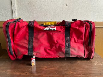 90s Marlboro Duffle Bag Incl. Lighter