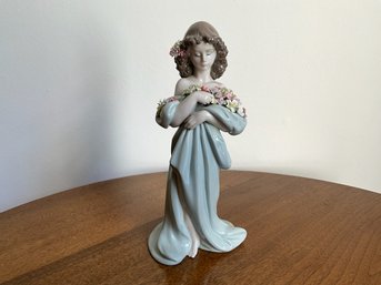 Lladro Premiere Edition 1997 Girl With Flowers