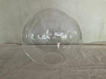 Round Plexiglass Globe