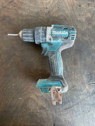 Makita 18V LXT LithiumIon Compact Brushless Cordless 1/2' Hammer DriverDrillModel: XPH12