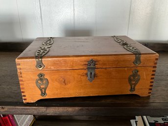 Vintage Jewelry Box