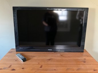 Toshiba 40' Flatscreen TV