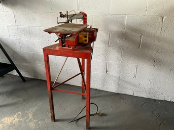 Hegner Polycut-3 Scroll Saw And Stand