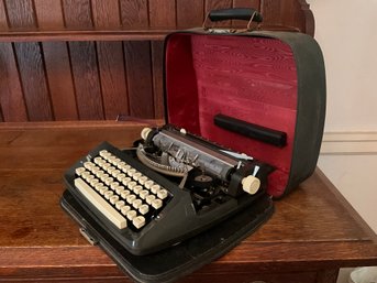 Vintage Lark Typewriter