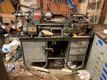 10 Inch South Bend Quick Change Gear Lathe