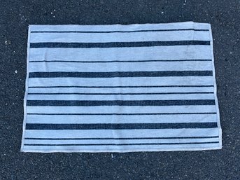 34 X 24 Cream And Navy Blue Ruggable Doormat