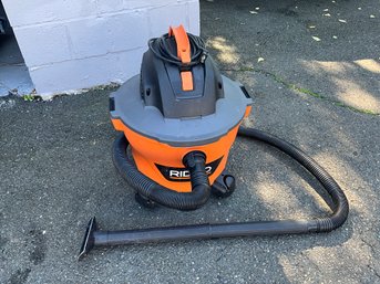 Ridged Wet/dry Shop Vac