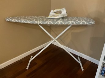 Ironing Board Incl. Iron