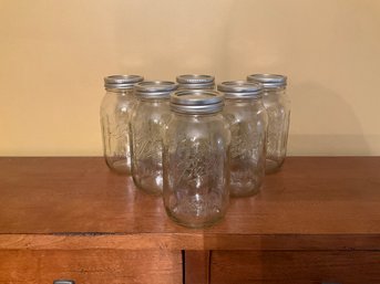 (6) 24oz Mason Jars With Lids