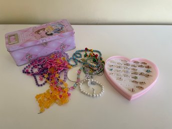 Grouping Of Childrens Jewelry