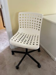 Childrens Desk Chair