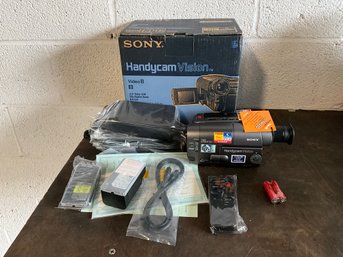 Sony Handyman Vision Video 8 Video Camera Recorder