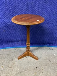 Vintage Ethan Allen Round Side Table