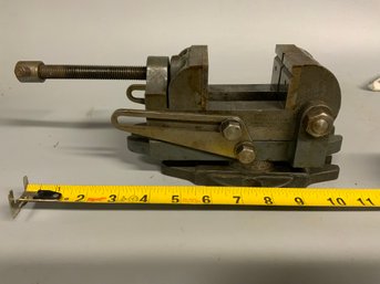 Palmgren 2 1/2  X  2 1/2 Swivel-tilt Drill Press Vise