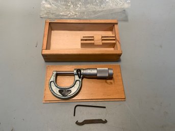 N.O.S. Polish 0-1 Outside Micrometer In Box