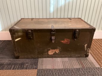 Vintage Wheary Wardrola Trunk