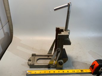 3 1/2 X 3 1/2 Adjustable Drill Press Vise