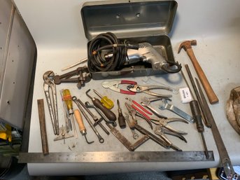 Grouping Of Misc Hand Tools