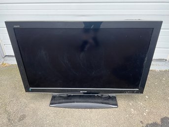 Aquas Sharp 46 Inch TV - Model No. LC-46D62U