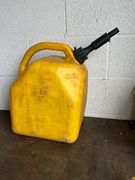 5 Gallon Diesel Gas Can