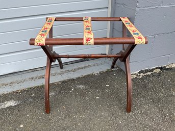 Mahogany Luggage Stand