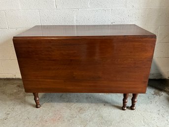 20th C. Drop Leaf Table