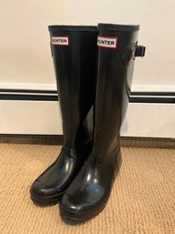 Hunter Rain Boots - Size 6M/7F