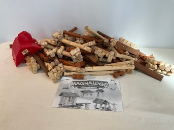 Grouping Of Lincoln Logs