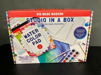 Watercolor Studio In A Box