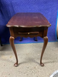 Queen Anne Style End Table