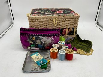 Sewing Basket Incl. Contents