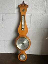 Vintage Swift And Anderson Inc Barometer