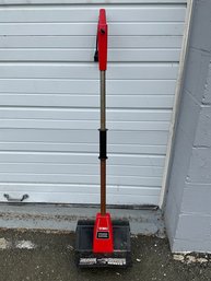 Toro Power Shovel