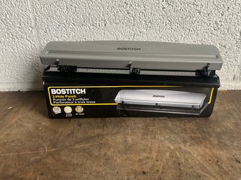 Bostitch Three-hole Punch